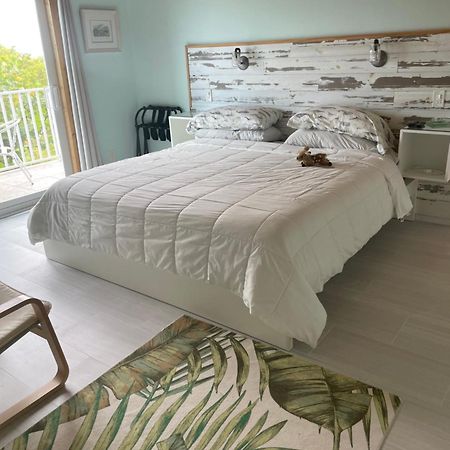 Deer Run On The Atlantic Bed and Breakfast Big Pine Key Exteriör bild